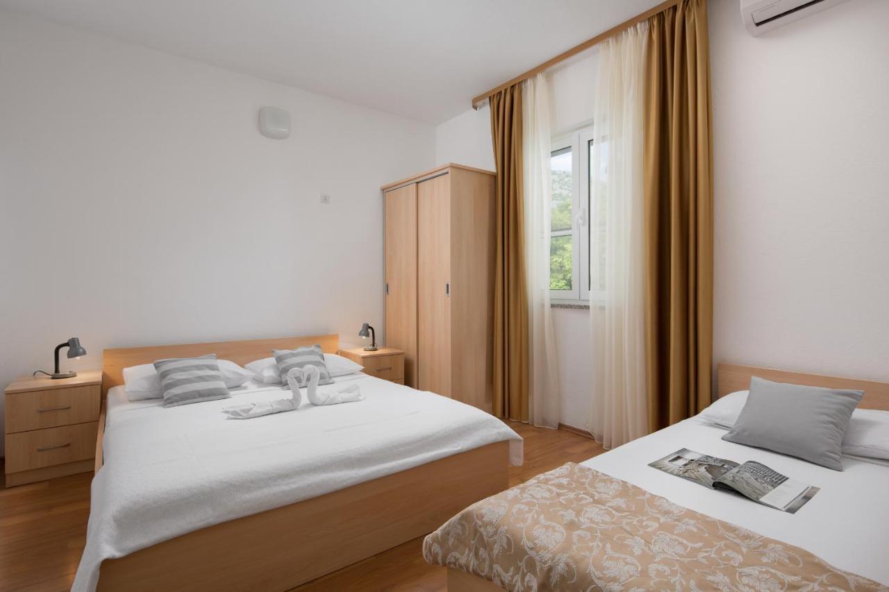 Pansion Andelko Starigrad Paklenica Exterior foto